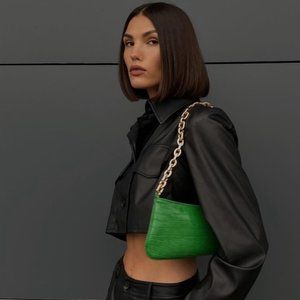 Zara Green Croc Embossed /Gold Chain Shoulderbag